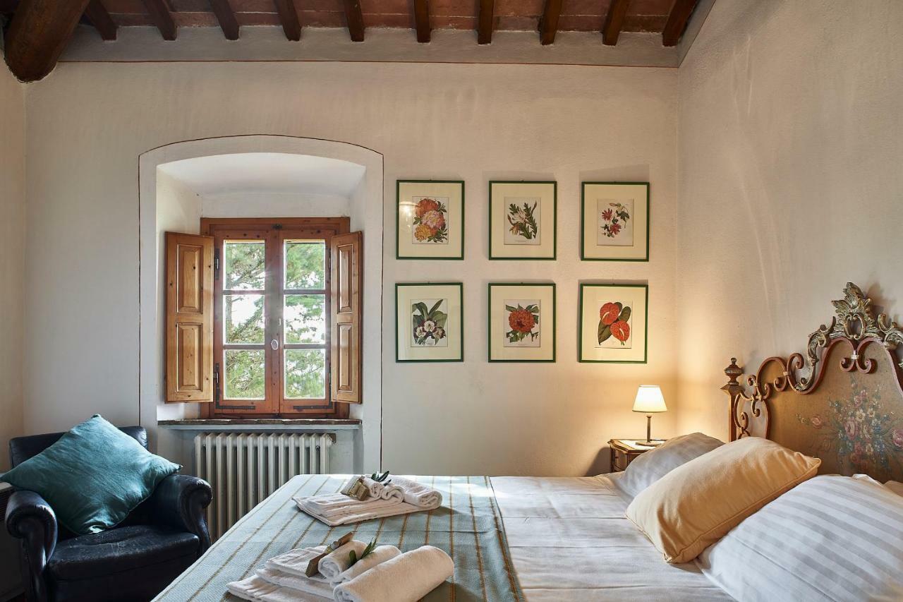 Novellina Villa Черталдо Екстериор снимка