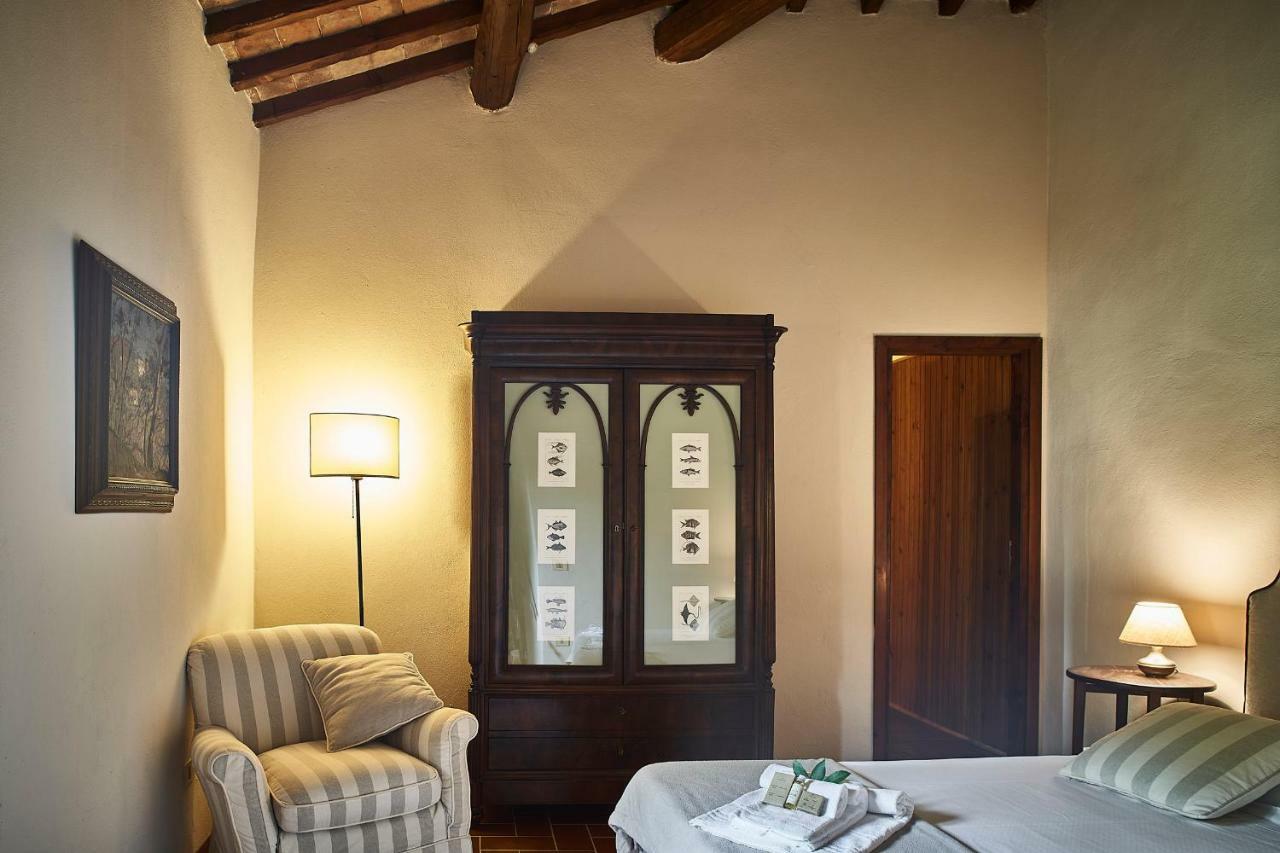 Novellina Villa Черталдо Екстериор снимка