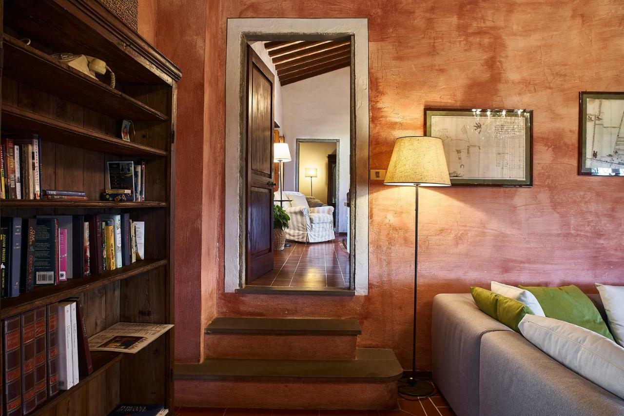 Novellina Villa Черталдо Екстериор снимка